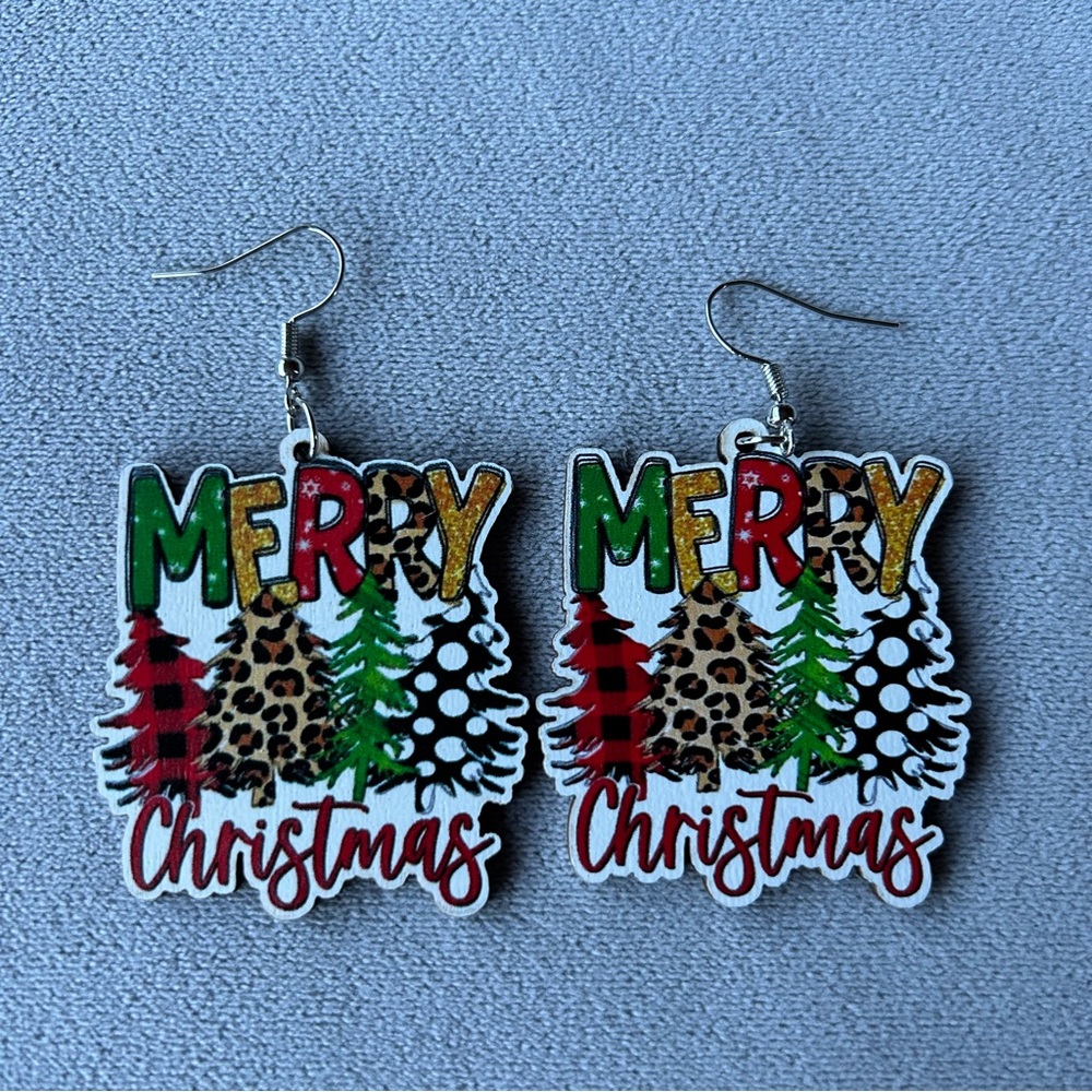 Merry Christmas ~ Wood Earrings ~ Brand New!